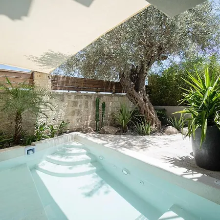 Derin (adults Only) Отель