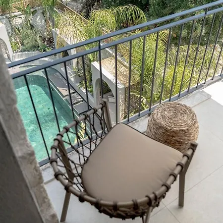 Derin (adults Only) Hotel 2*