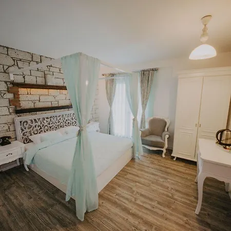 Отель Derin (adults Only) 2*