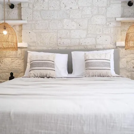 Derin (adults Only) Alacati