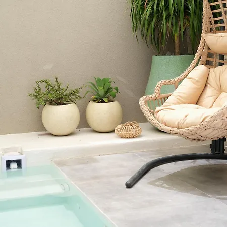 Derin (adults Only) Hotel 2*